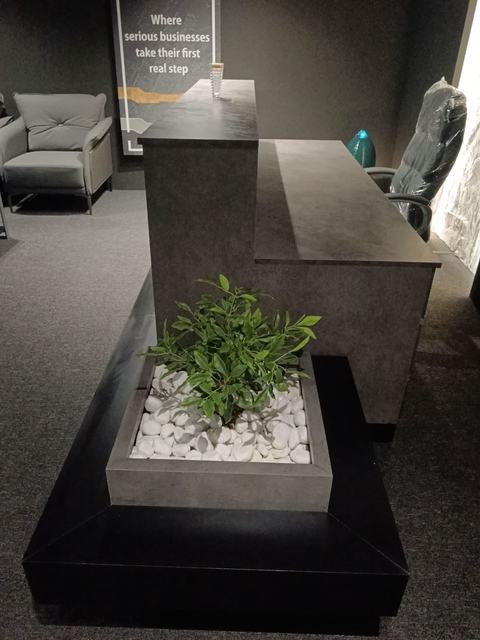 Reception desk